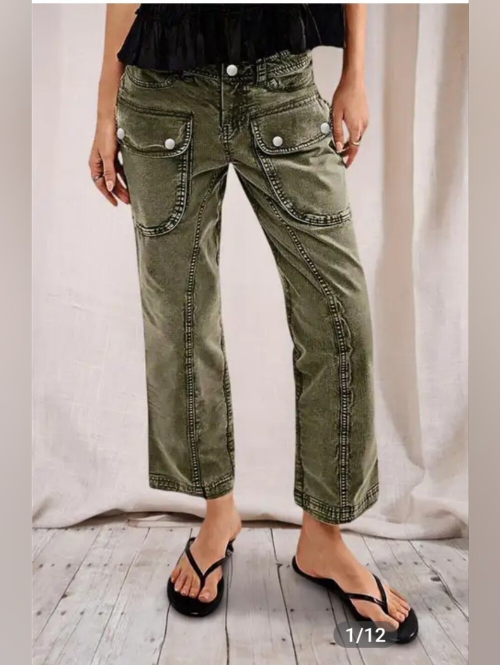 Flamingals Front Seam Flap Pocket Mid Rise Straight Leg Crop Cargo Pants NWT Med